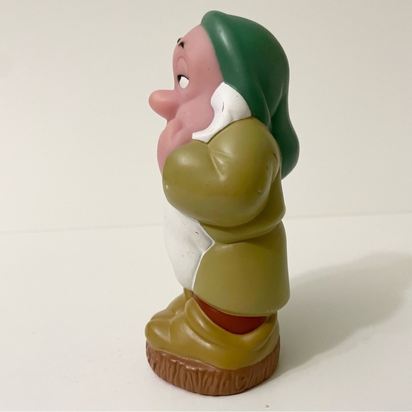 VTG Disney Snow White & Seven Dwarfs Sleepy 5" Rubber/Plastic Figure - Picture 4 of 13